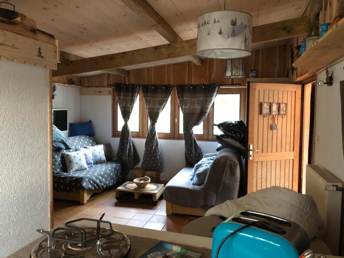 Le Chalet De La Goutte Saint-Appolinaire  Zewnętrze zdjęcie